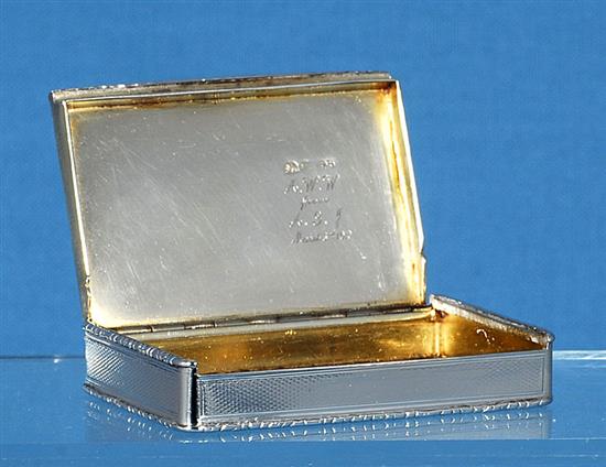 A William IV silver table snuff box, by Edward Edwards II, Length 3 ½”/88mm Width 2 ¼”/56mm Weight: 4.5oz/130grms
